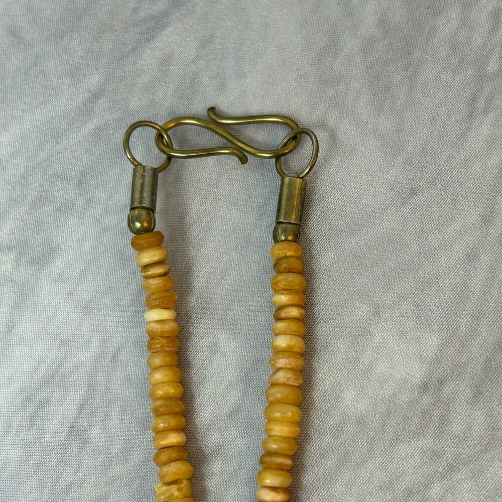 Vintage Necklace Jewelry Carved African Theme Elephant Fish Leaf Pendant 14" - Picture 3 of 6